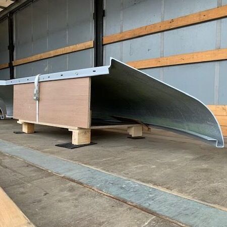 Rundecken für Dach Ausstellung Mercedes Ravensburg